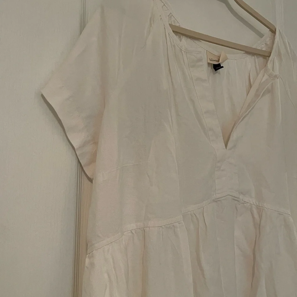 White Line Popover Dress - Picture 5 of 12